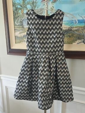 Three Hearts Black and Silver Wave-Pattern Formal Dress
